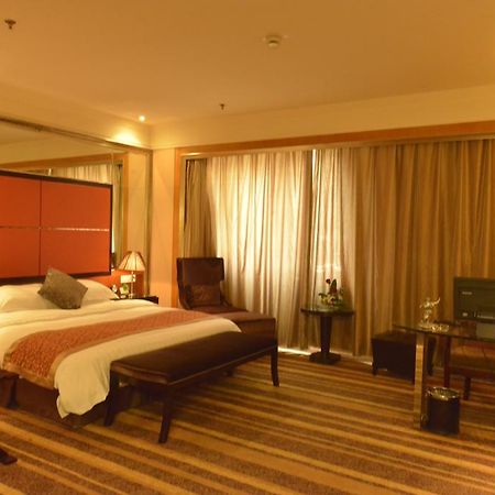 Sprot-Life Garden Hotel Wuhan Exterior foto